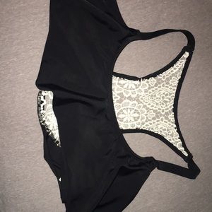 Bikini with high wasted bottoms